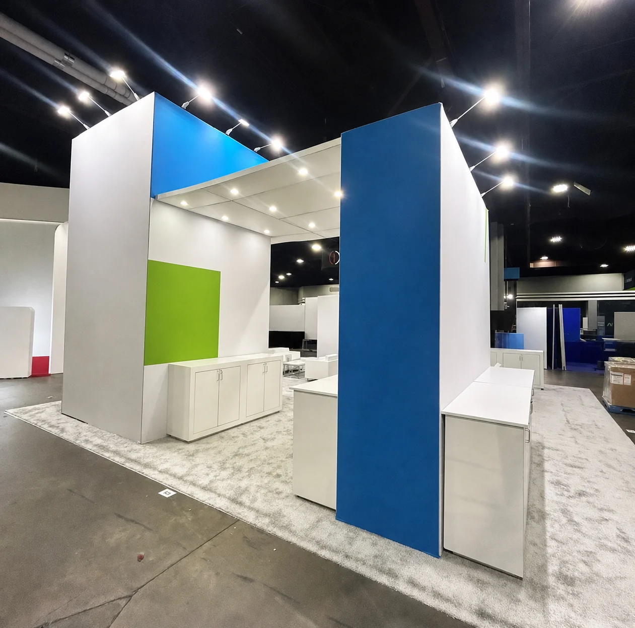 30x30 aerospace & defense trade show exhibit rental in New Orleans — Primary view at the New Orleans convention district