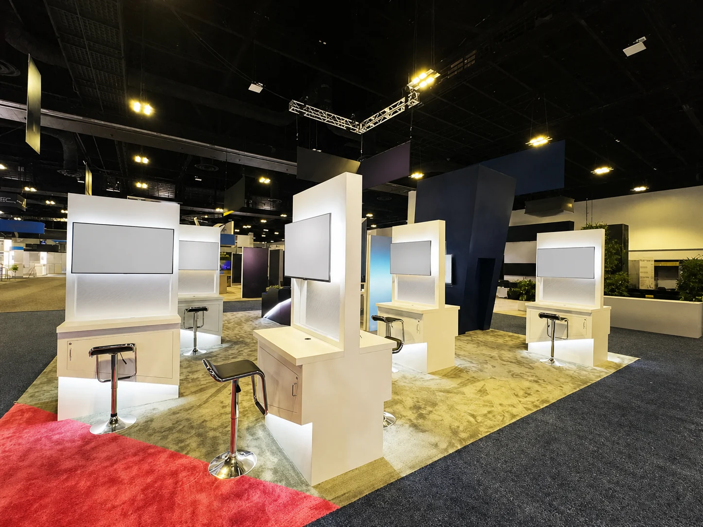 30x30 aerospace & defense trade show exhibit rental in New Orleans — Primary view at the New Orleans convention district
